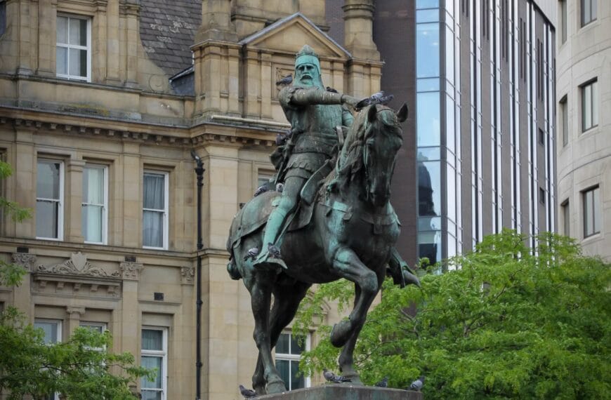 How do I write in a Yorkshire (Leeds) accent?