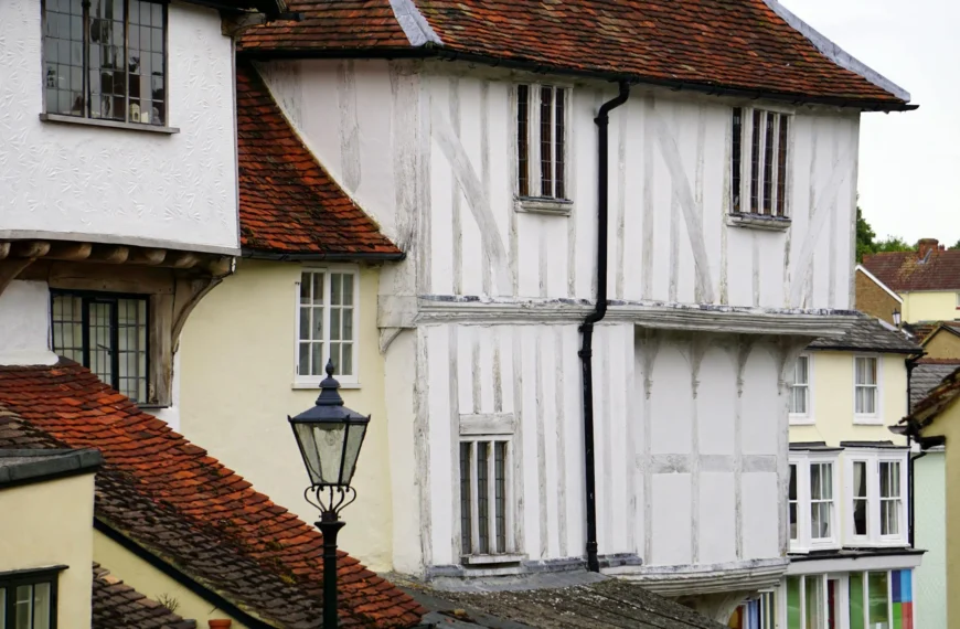 How do I write in an Essex accent?