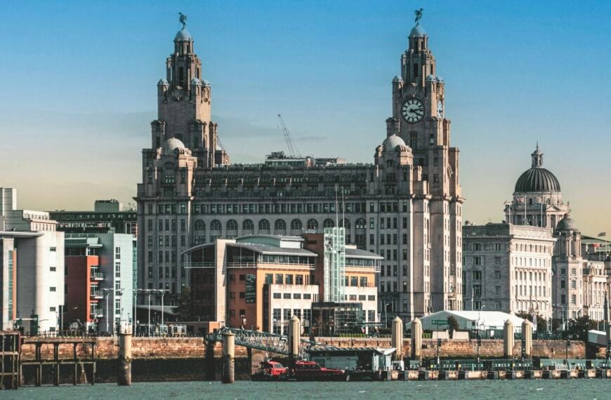 How do I write in a Scouse (Liverpool) accent?