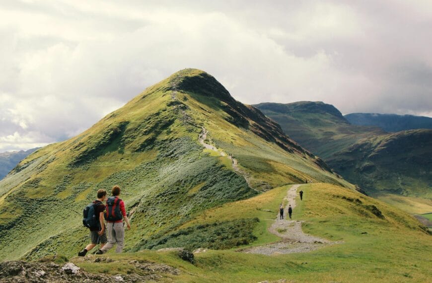 How to write in a Cumbrian accent?