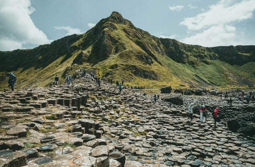 How do I write in an Antrim accent?